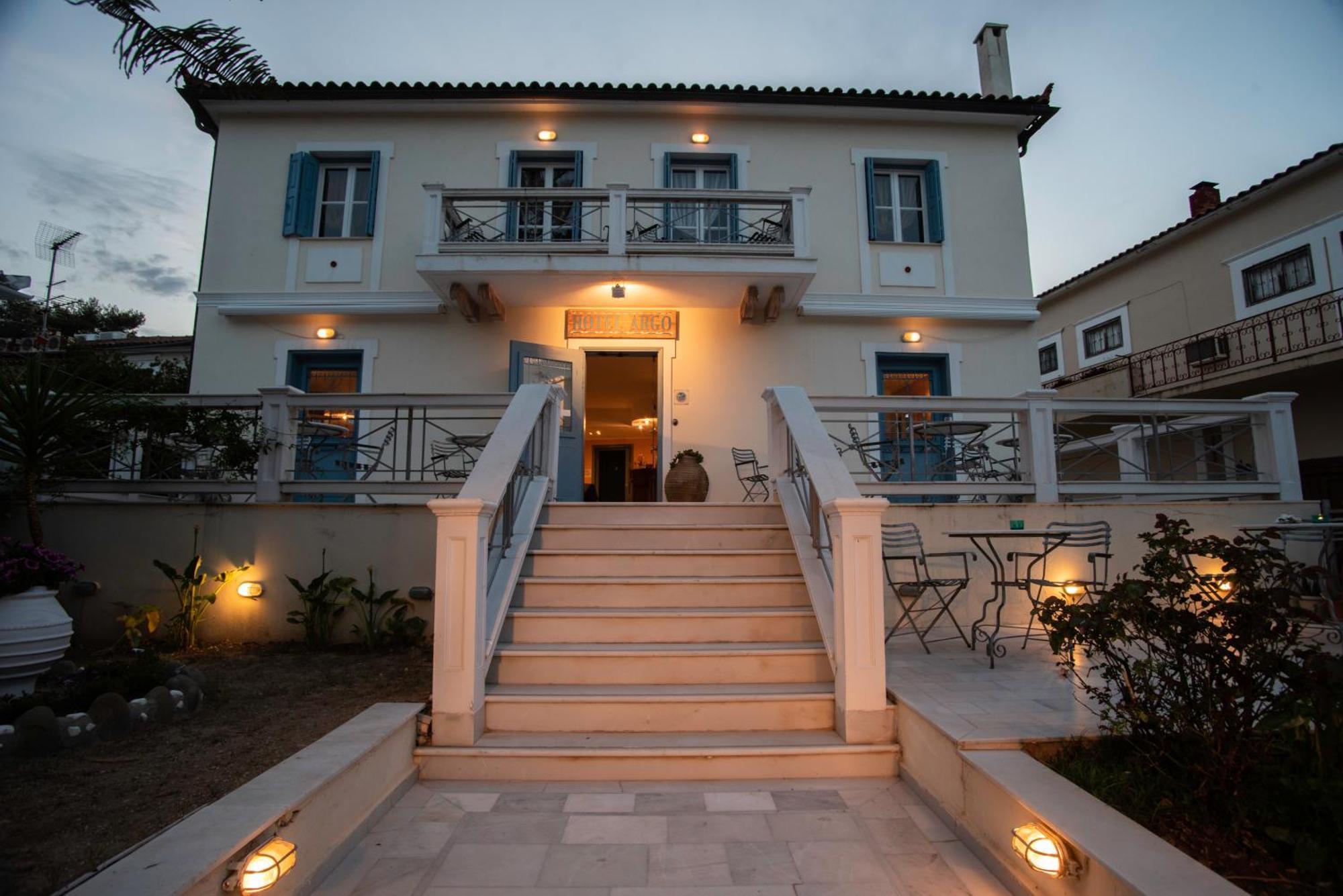 Hotel Argo Galaxidi Exterior photo